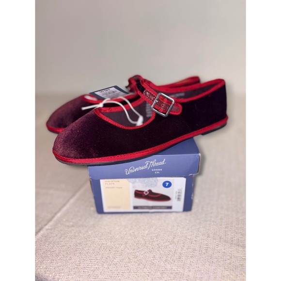 Universal Thread Shoes - Universal Thread Halston Velvet Mary Jane Flats Burgundy Red Memory Foam Size 7